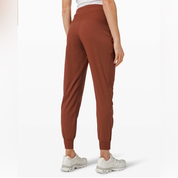 Lululemon Dance Studio Jogger in Dark Terracotta - Picture 2 of 6